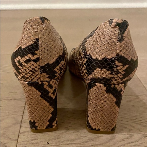 Marc Fisher ZALA pump size 7.5 in blush - Picture 12 of 12